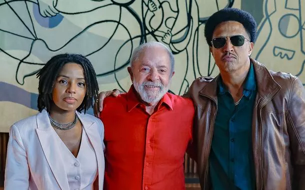 Jornalista Semayat Oliveira, presidente Lula e o rapper Mano Brown