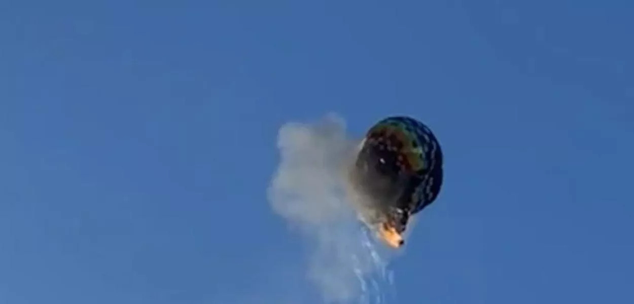 Momento da queda do balão