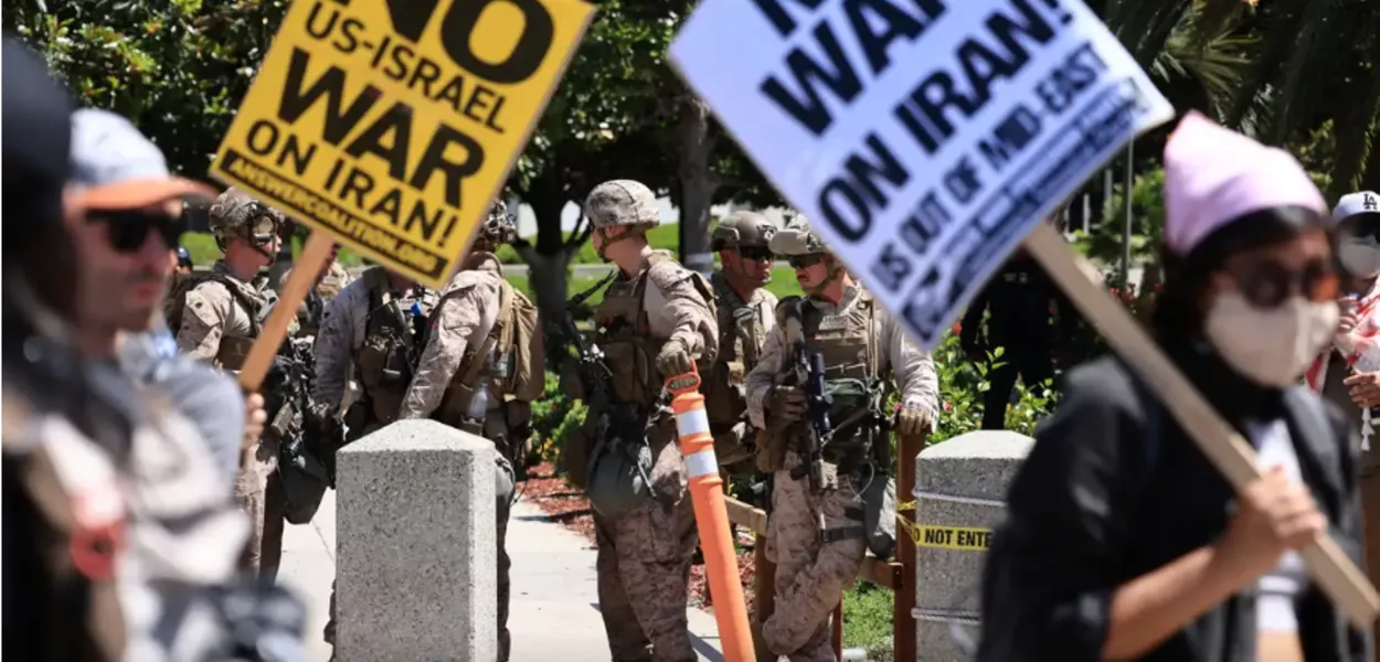 Protesto contra guerra dos EUA contra o Irã