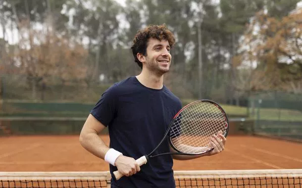 Franquias de tênis conquistam o Brasil e atraem novos investidores no setor de bem-estar