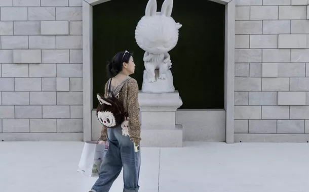 Labubu, o monstrinho que ri do clichê “made in China”