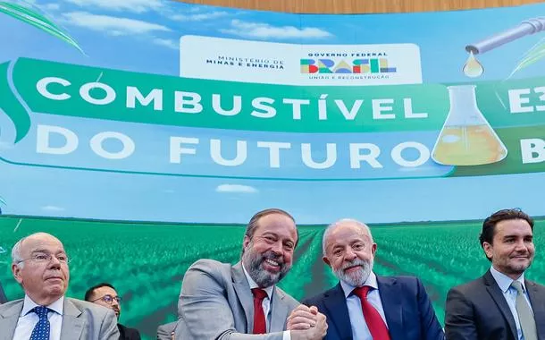 Alexandre Silveira e Lula