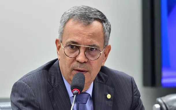 Deputado Félix Mendonça Júnior é investigado em esquema de fraudes com prefeitos afastados pelo STF