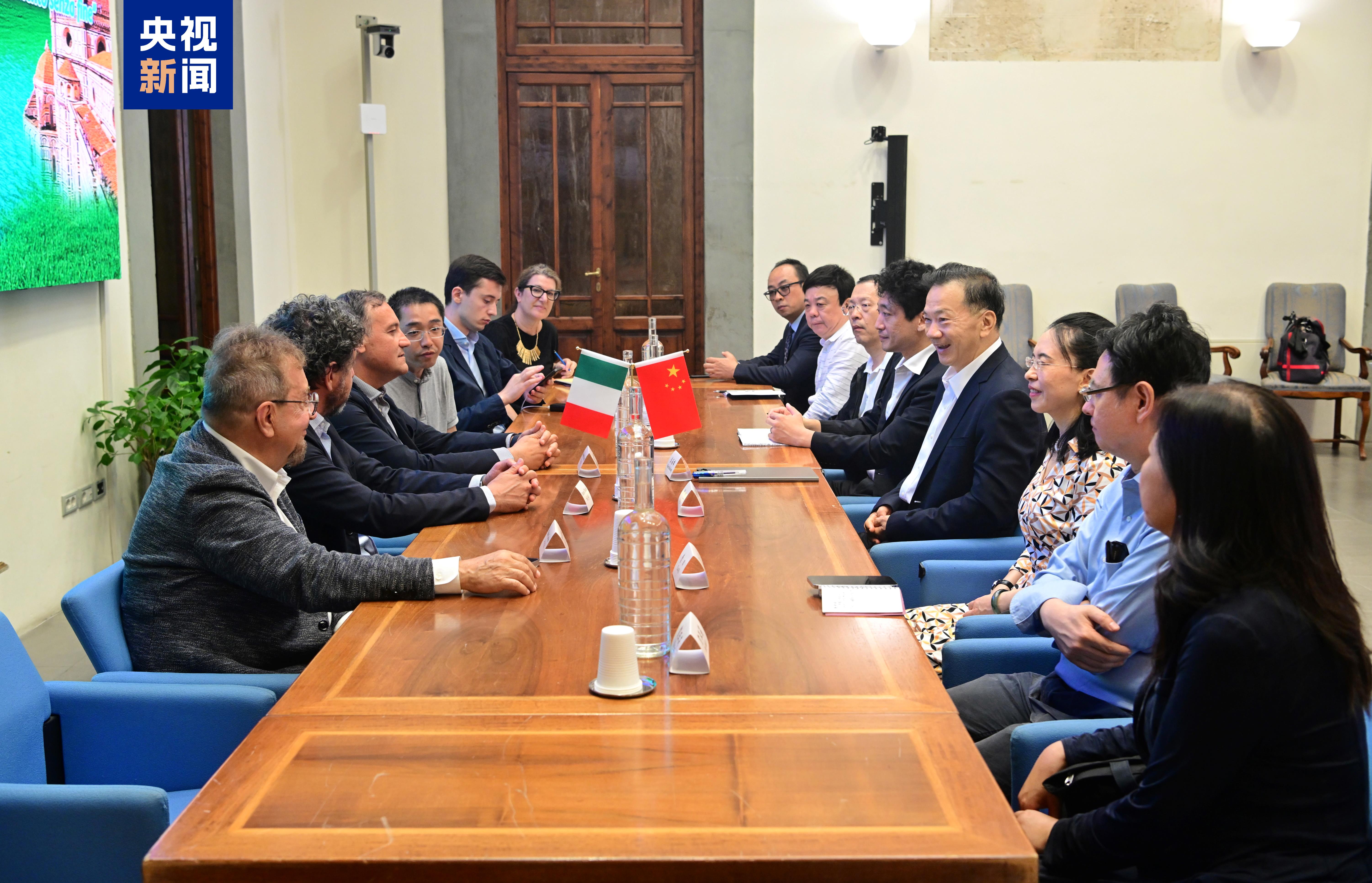 Documentário de coprodução China-Itália estreia em Florença