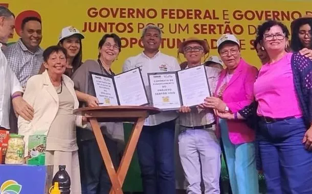 Assinatura de contrato de  R$ 300 mi para agricultura familiar no semiárido