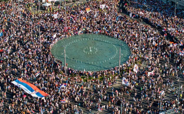 Manifestação em Belgrado, na Sérvia