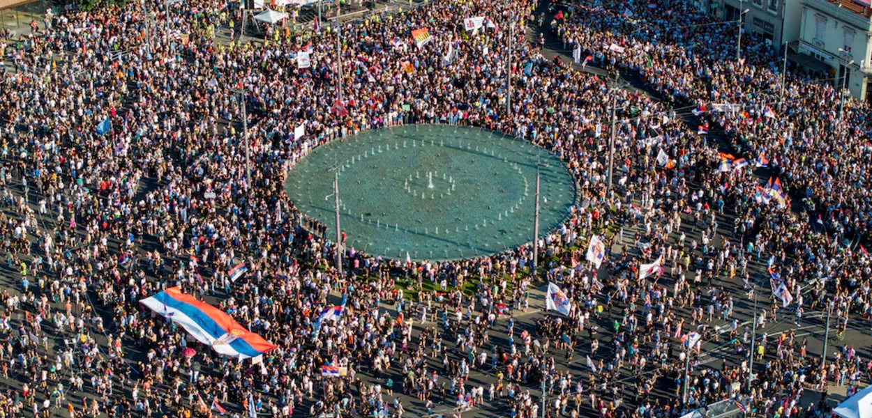 Manifestação em Belgrado, na Sérvia