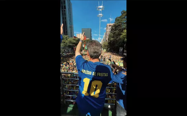 Discurso de Tarcísio na Paulista irrita bolsonaristas e amplia desconfiança da família Bolsonaro