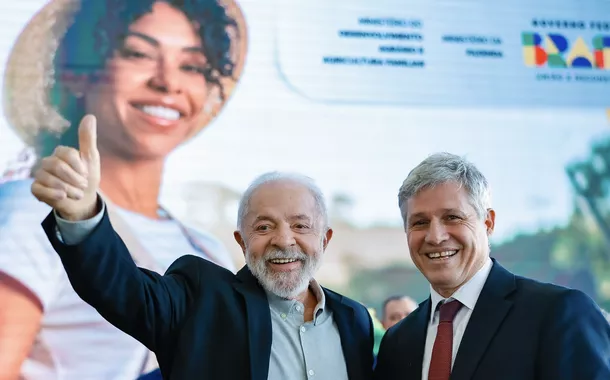 Lula e Paulo Teixeira