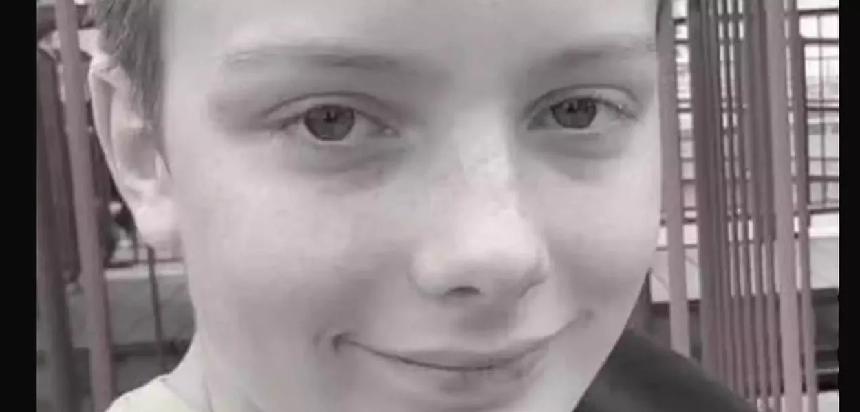 Garoto de 12 anos morre após reproduzir desafio das redes sociais
