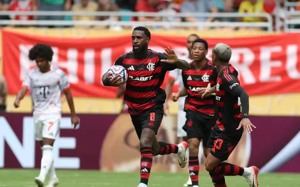 Gerson comemora seu gol, marcado contra o Bayern de Munique pelo Mundial de Clubes no domingo, 29/06/2025