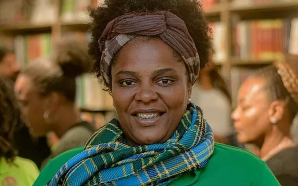Anamone dos Santos
