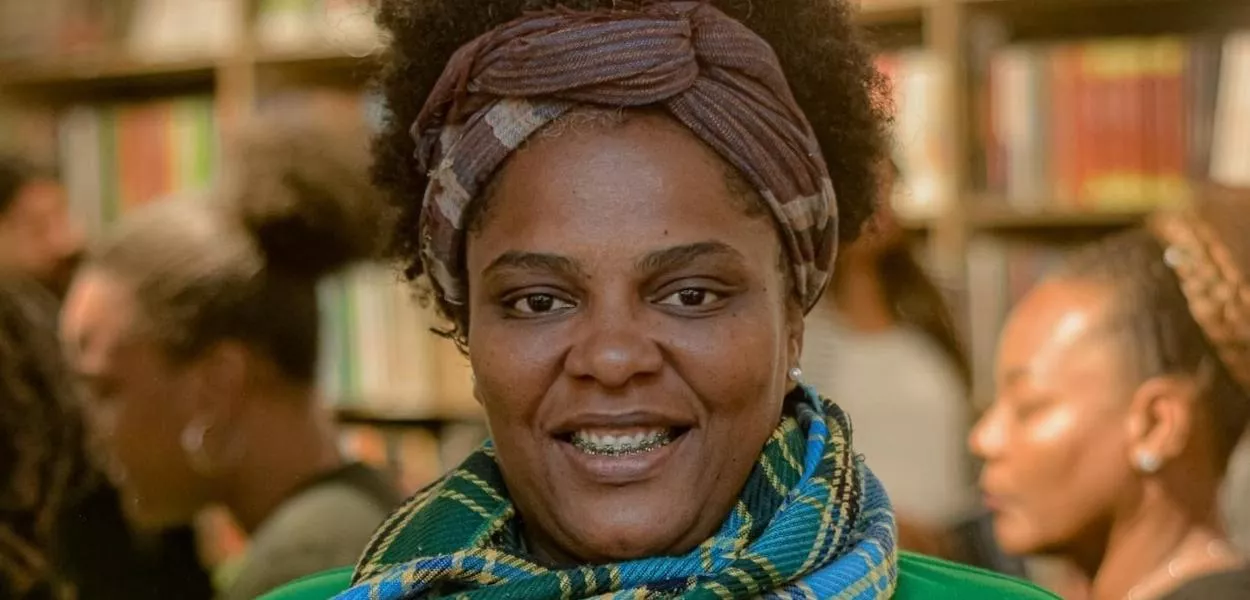 Anamone dos Santos