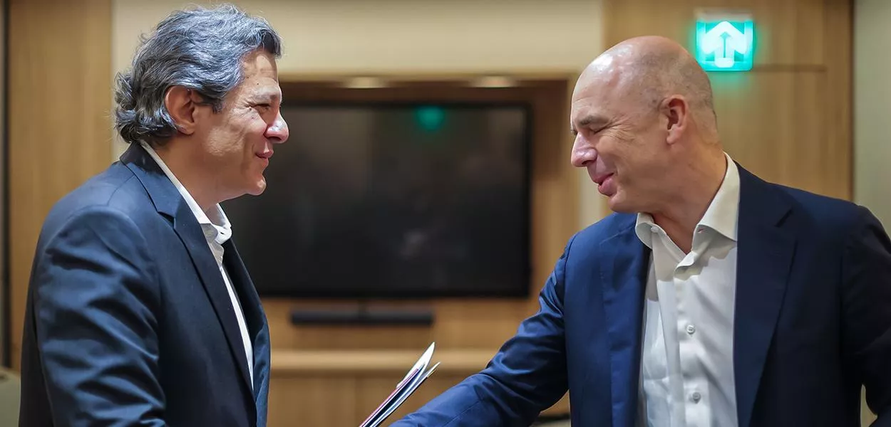 Fernando Haddad (à esq.) e Anton Siluanov