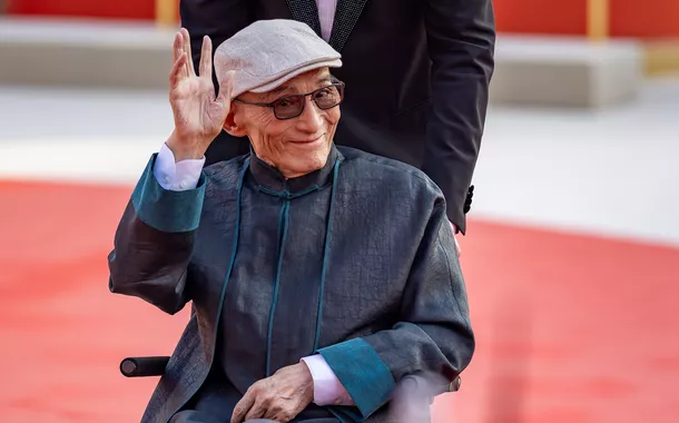 Xi Jinping envia saudações a You Benchang, famoso ator chinês de 92 anos