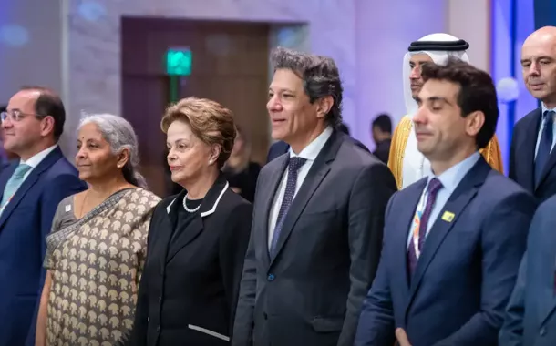 Negociações para sistema próprio de pagamento do BRICS avançam