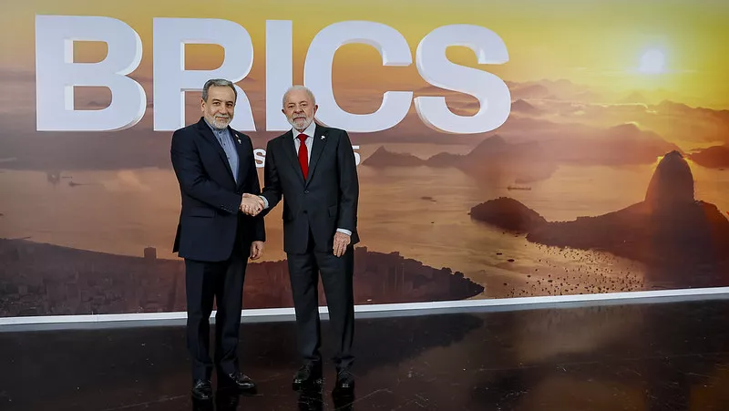 Ministro das Relações Exteriores da República Islâmica do Irã, Seyed Abbas Araghchi, e o Presidente da República, Luiz Inácio Lula da Silva