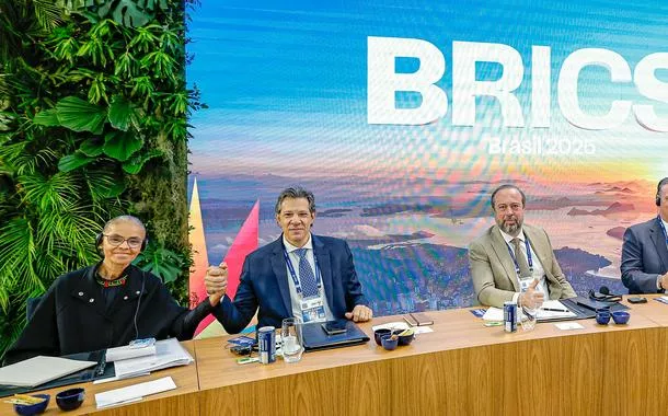 Sessão plenária “Paz e Segurança e Reforma da Governança Global”, no Museu de Arte Moderna (MAM). Na foto (da esquerda para a direita): Ministra do Meio Ambiente e Mudança do Clima, Marina Silva; Ministro da Fazenda, Fernando Haddad; Ministro de Minas e Energia, Alexandre Silveira; Ministro da Agricultura e Pecuária, Carlos Fávaro e a Ministra da Ciência, Tecnologia e Inovação, Luciana Santos. Rio de Janeiro - RJ