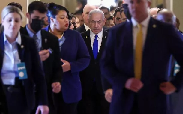 Netanyahu caminha no Capitólio
08/07/2025
