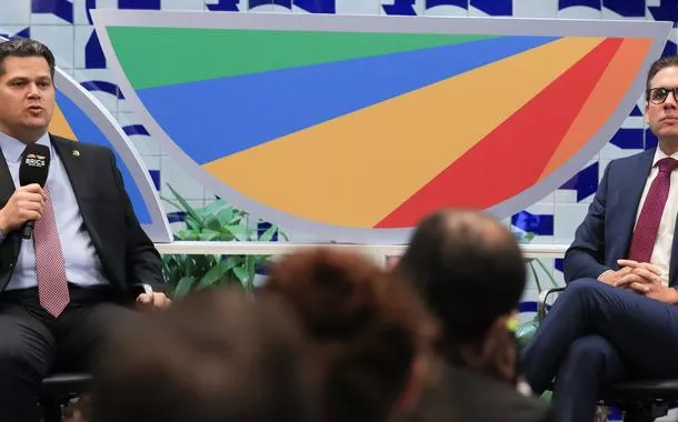 Povo tem direito de decidir em referendo se aceita aumentar número de deputados