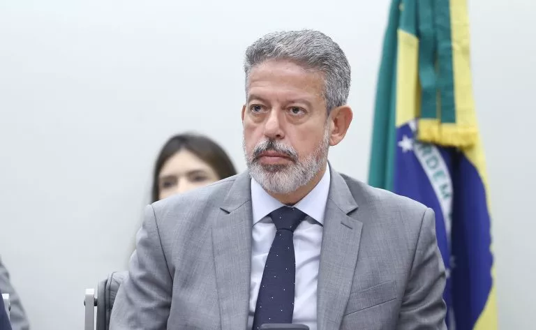 O deputado federal e ex-presidente da Câmara Arthur Lira (PP-AL), relator do projeto que altera a legislação do Imposto de Renda (PL 1087/25)