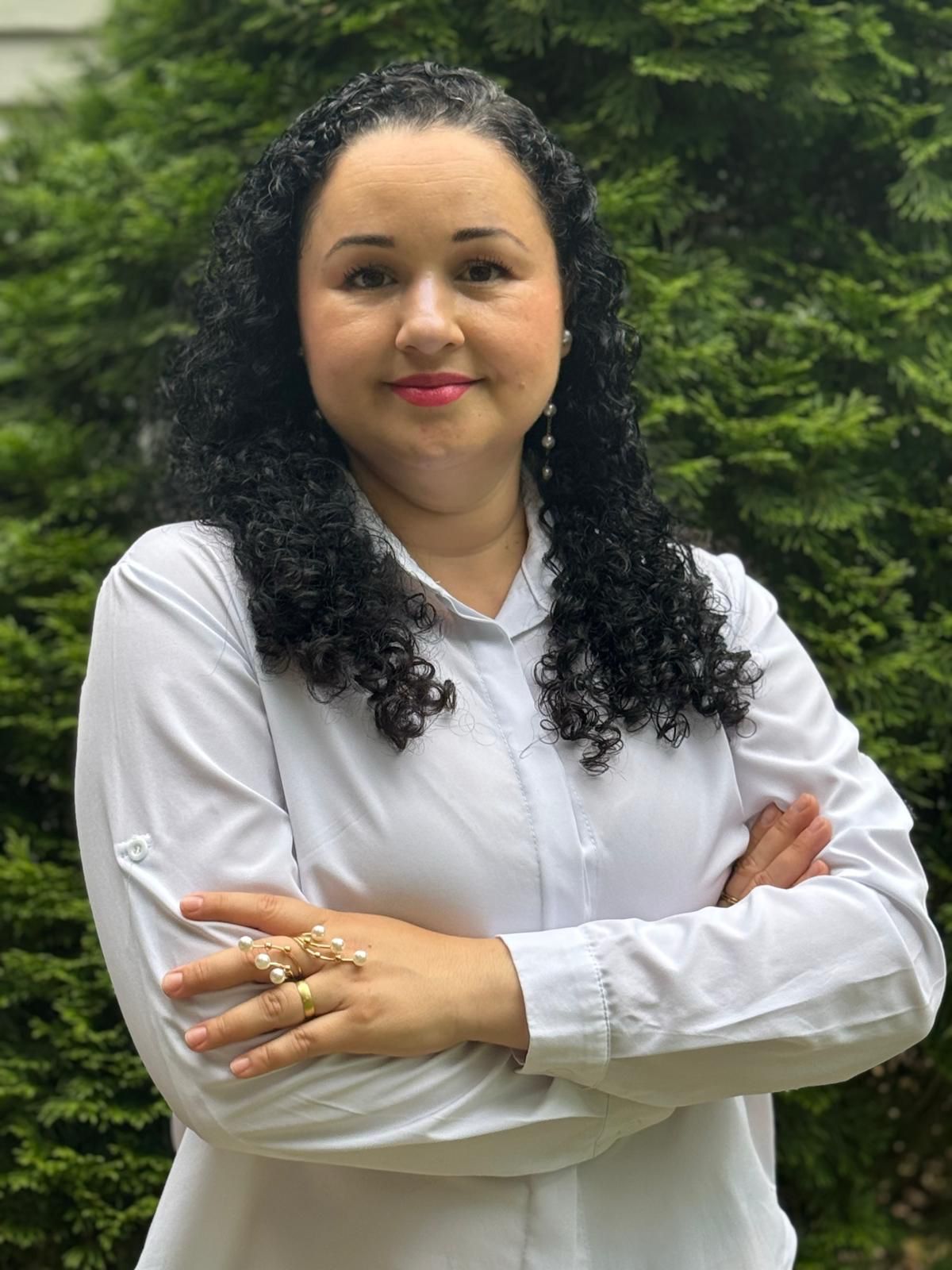 Atenção básica com Altruísmo e escuta: A atuação de Adenise de Souza de Oliveira como Psicóloga e Coordenadora do Núcleo Psicológico.