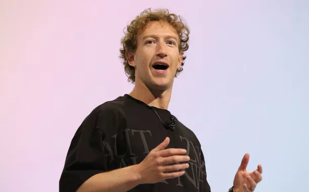O CEO da Meta, Mark Zuckerberg, faz um discurso no evento anual Meta Connect na sede da empresa em Menlo Park, Califórnia, EUA, em 25 de setembro de 2024