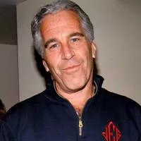 Base trumpista entra em conflito após recuo do presidente sobre investigação de Epstein