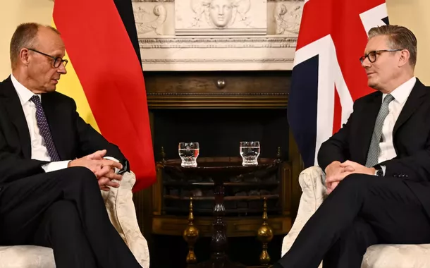 Reino Unido e Alemanha selam tratado “histórico” para reforçar defesa e cooperação bilateral