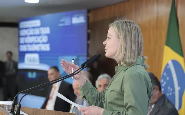 Gleisi: ‘o coro agressivo dos bolsonaristas contra o STF só faz realçar a legitimidade e a soberania da Corte Suprema’