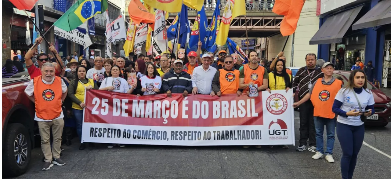 Centrais sindicais e movimentos sociais protestam contra guerra comercial de Trump