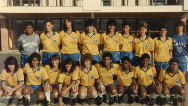 Seleção brasileira na primeira Copa do Mundo feminina, em 1991