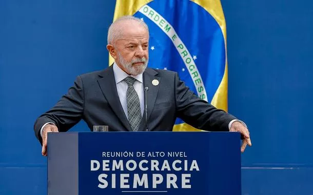 No Chile, Lula e presidentes do campo progressista defendem alternativas para combater ameaças antidemocráticas