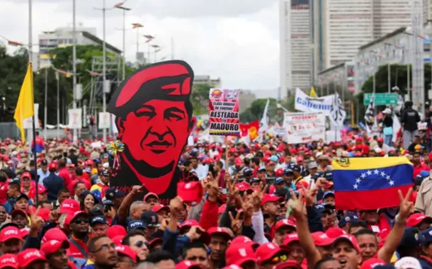 Venezuela fortalece movimento pela paz e democracia popular em semana de atividades internacionais