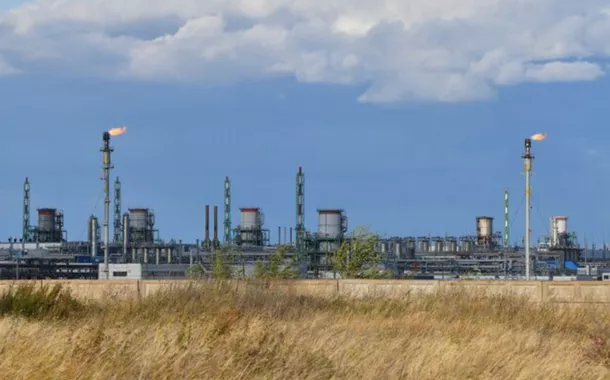 Uma vista mostra a planta de processamento de gás de Orenburg da Gazprom na região de Orenburg, Rússia, em 1º de setembro de 2023