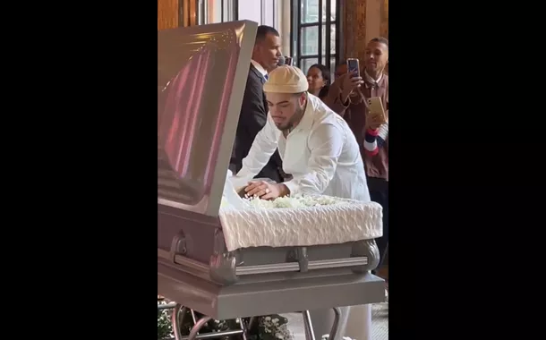 Francisco Gil no velório de Preta Gil