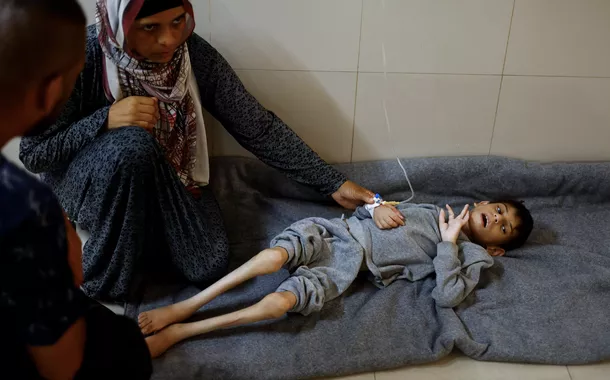 Barbárie promovida por Israel mata crianças palestinas de fome
