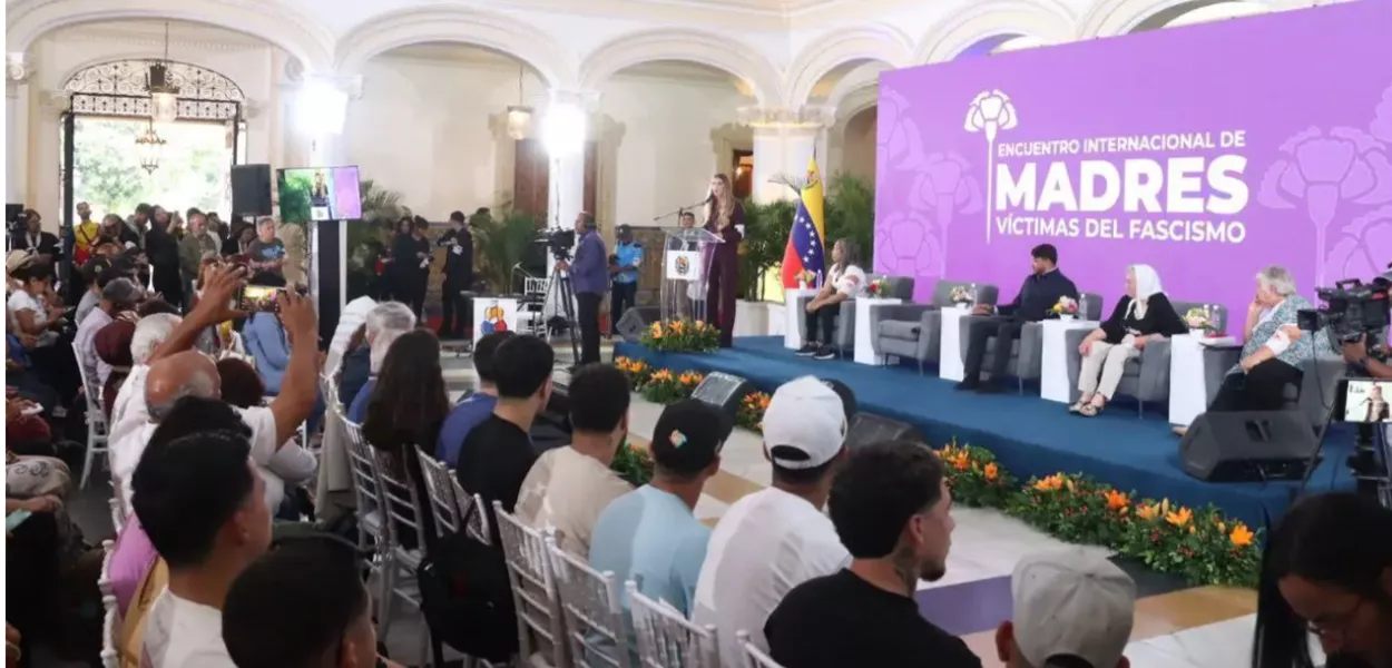 Encontro Internacional de Mulheres Vítimas do Fascismo