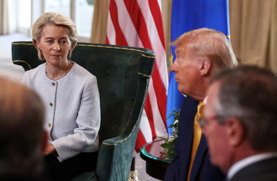 Em resposta a Trump , União Europeia prepara  bazuca comercial  contra os EUA