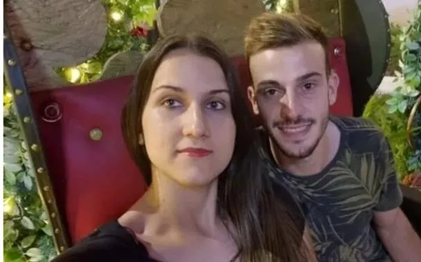 Próximo a ele, o corpo da mulher foi localizado com múltiplas lesões causadas por arma branca