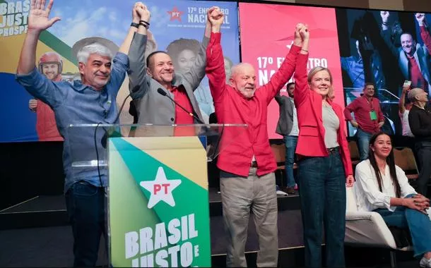 Lula durante encontro com lideranças do PT