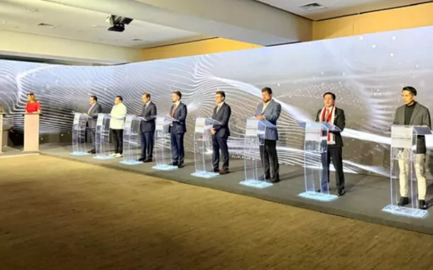 Candidatos à presidência da Bolívia em debate 