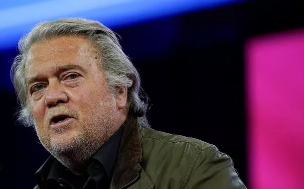 Bannon: prisão domiciliar de Bolsonaro subiu a tensão entre Brasil e EUA