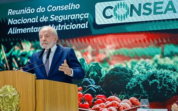 Governo Lula prepara pacote de socorro a empresas afetadas por tarifaço de Trump