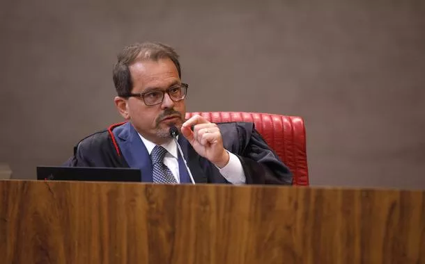 Floriano de Azevedo Marques