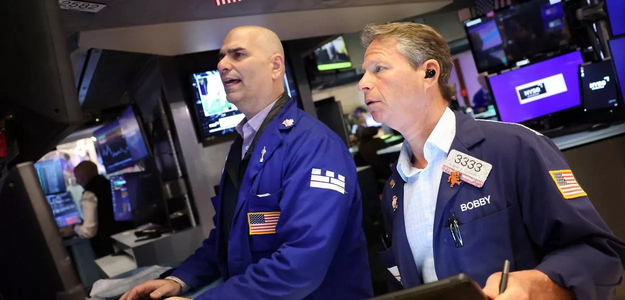 Operadores na bolsa de Nova York