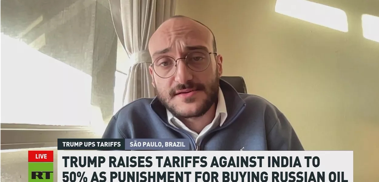 Editor do Brasil 247 avalia impacto do tarifaço em entrevista à RT
