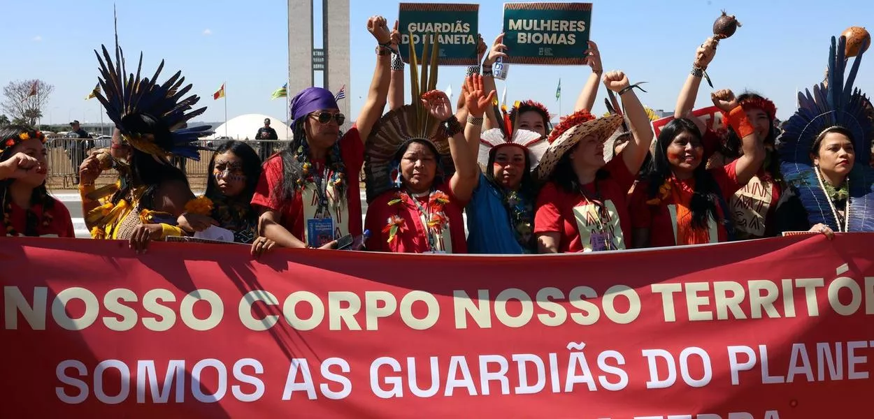 Brasília (DF), 07/08/2025 - Passeata "IV Marcha das Mulheres Indígenas"
