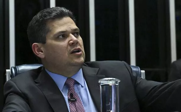 STF descarta possibilidade de Alcolumbre acatar impeachment contra Alexandre de Moraes