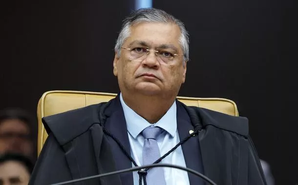 Atuação de Flávio Dino sobre emendas parlamentares impulsiona PEC que altera o foro privilegiado
